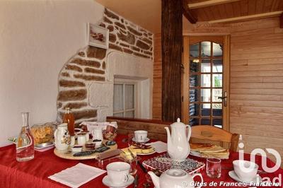 Maison de village - 170 m² - 9 pièces