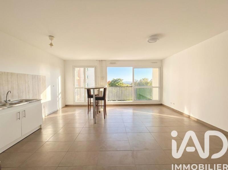 Appartement - 66 m² - 3 pièces