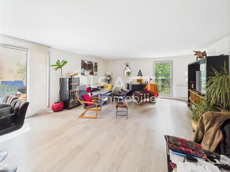 Appartement - 94 m² - 4 pièces