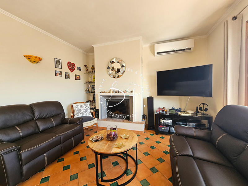 Maison - 146 m² - 6 pièces