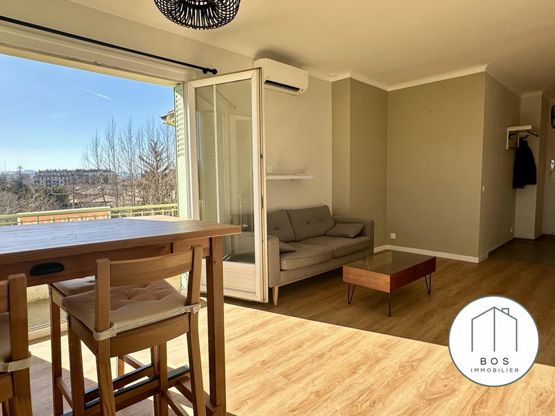 Appartement - 65 m² - 3 pièces