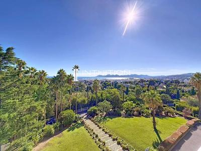 Appartement - 78 m² - 3 pièces