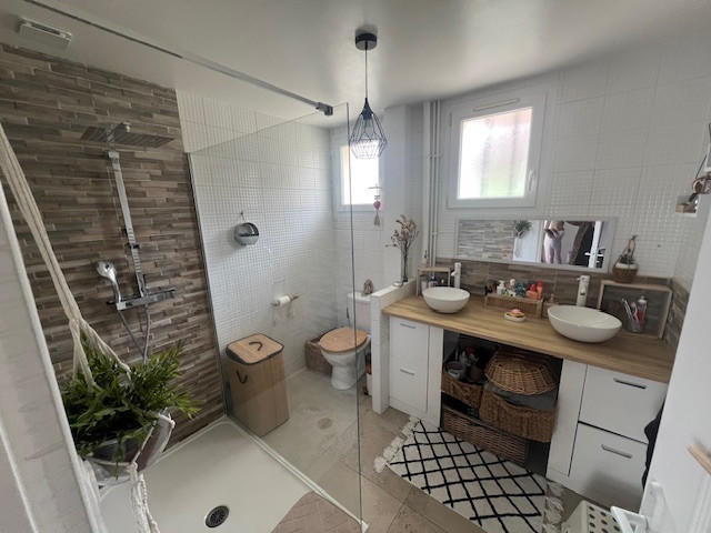 Maison - 80 m² - 4 pièces