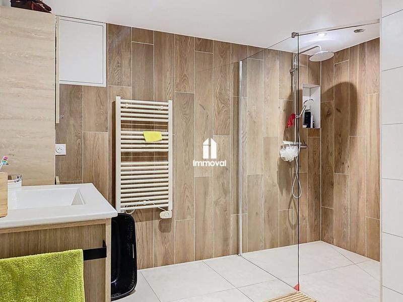 Appartement - 104 m² - 4 pièces