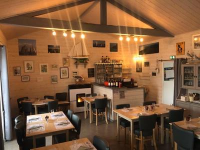 Local commercial - 140 m² - 2 pièces