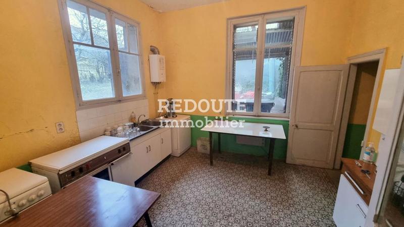 Corps de ferme - 185 m² - 7 pièces