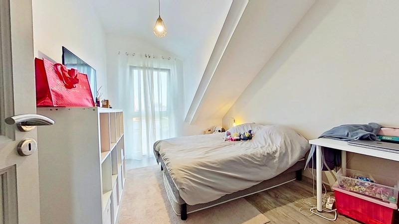 Maison - 236 m² - 8 pièces