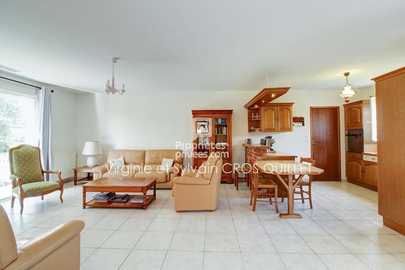 Maison - 96 m² - 4 pièces