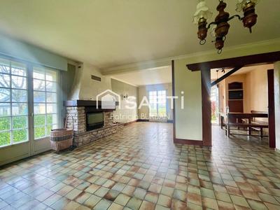 Maison - 144 m² - 7 pièces