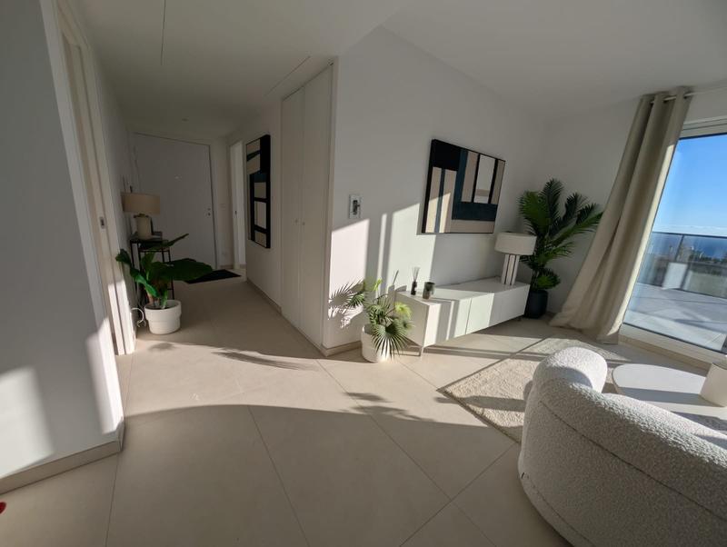 Appartement - 94 m² - 4 pièces