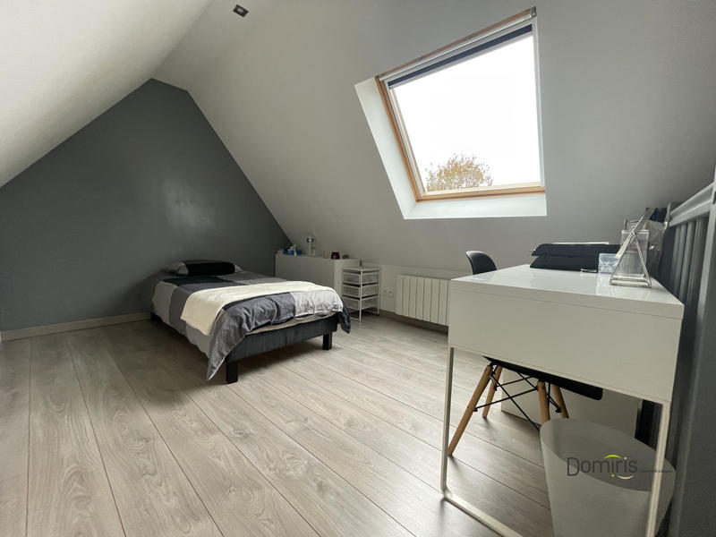 Maison - 95 m² - 5 pièces