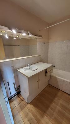 Appartement - 49 m² - 2 pièces