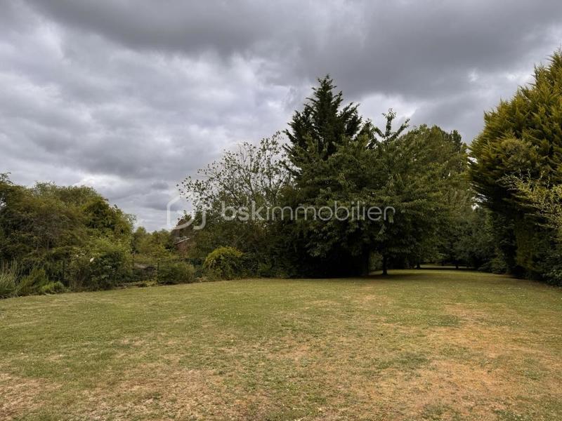 Immeuble - 1 594 m² - 45 pièces