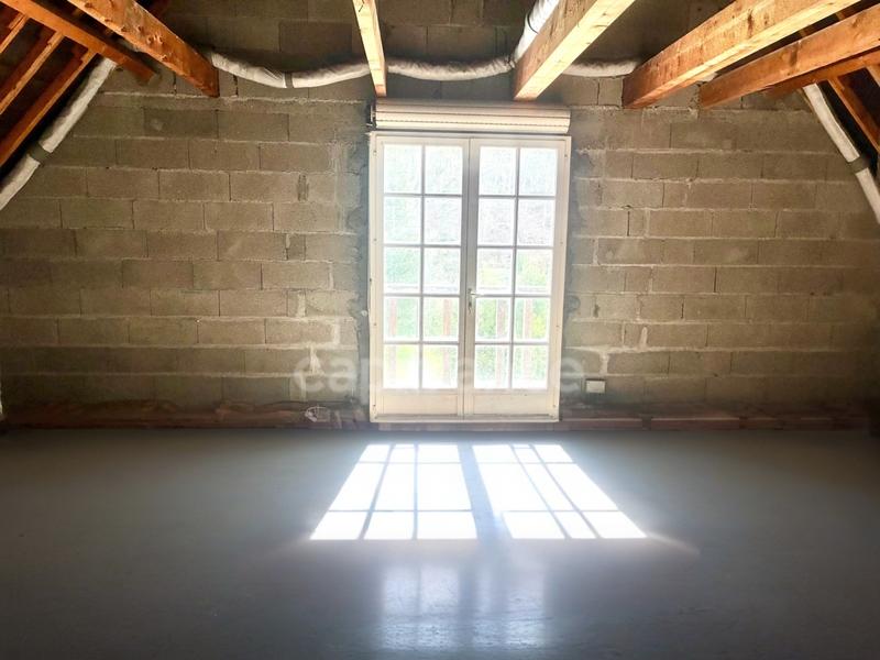 Maison - 511 m² - 9 pièces