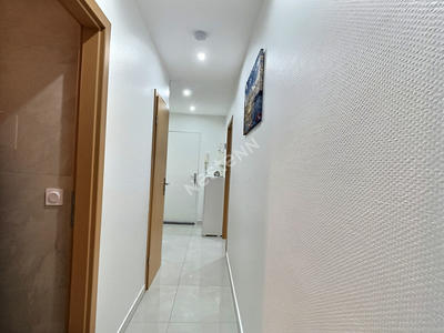 Appartement - 76 m² - 3 pièces