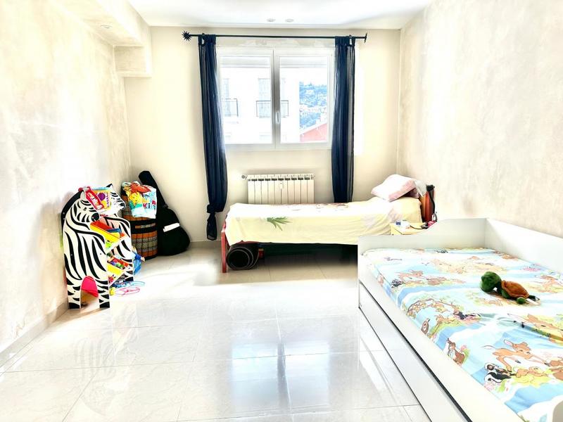 Appartement - 66 m² - 2 pièces