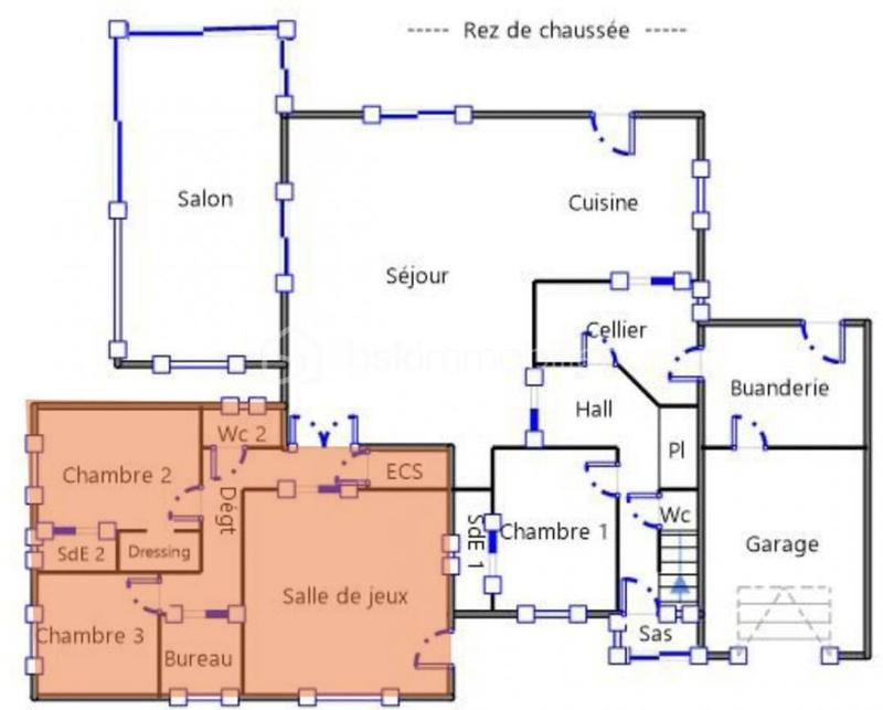 Maison - 230 m² - 10 pièces