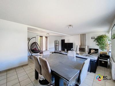 Longère - 208 m² - 7 pièces