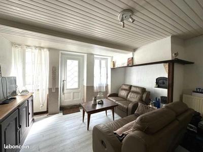 Maison - 80 m² - 4 pièces