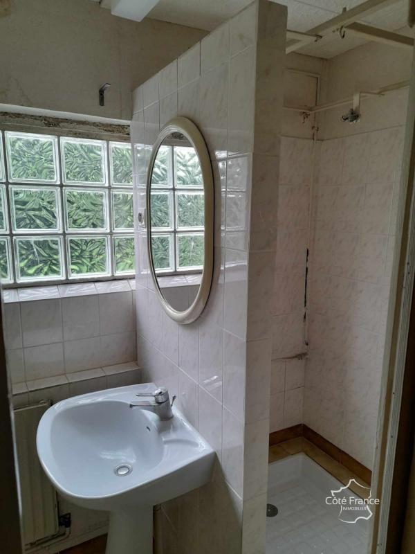 Maison - 263 m² - 13 pièces