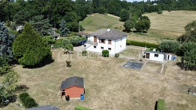 Maison - 87 m² - 4 pièces