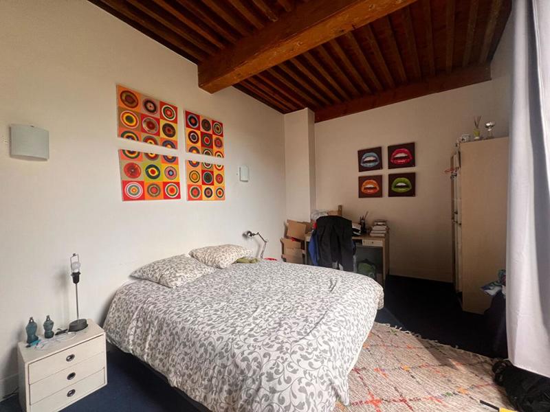 Maison - 270 m² - 6 pièces