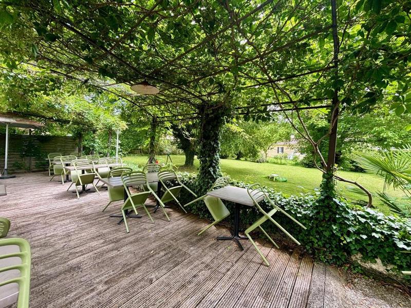 Fonds de commerce - 462 m²