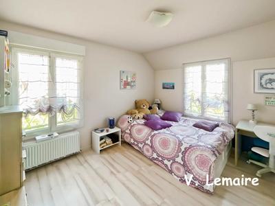 Maison traditionnelle - 123 m² - 7 pièces