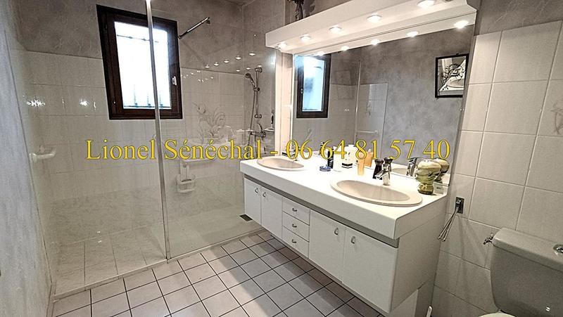 Maison - 115 m² - 7 pièces