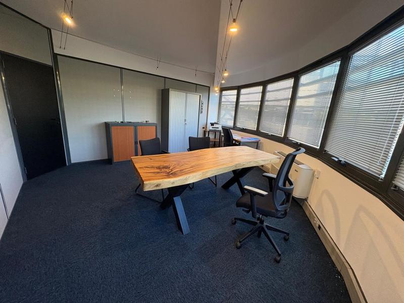 Bureau - 23 m² - 1 pièce