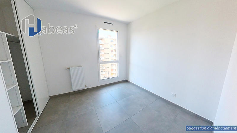 Appartement - 89 m² - 4 pièces
