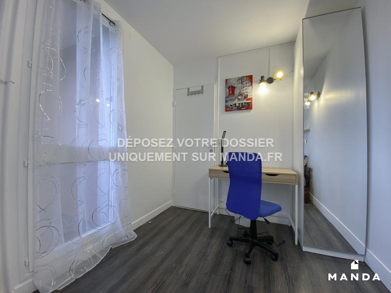 Chambre - 14 m² - 6 pièces