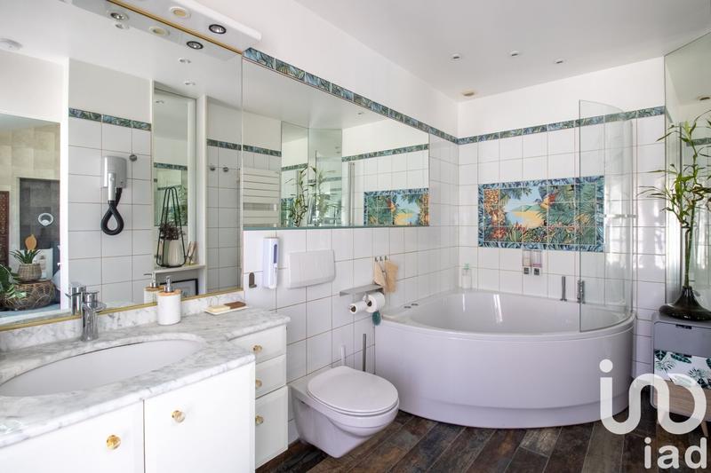 Maison de ville - 94 m² - 4 pièces