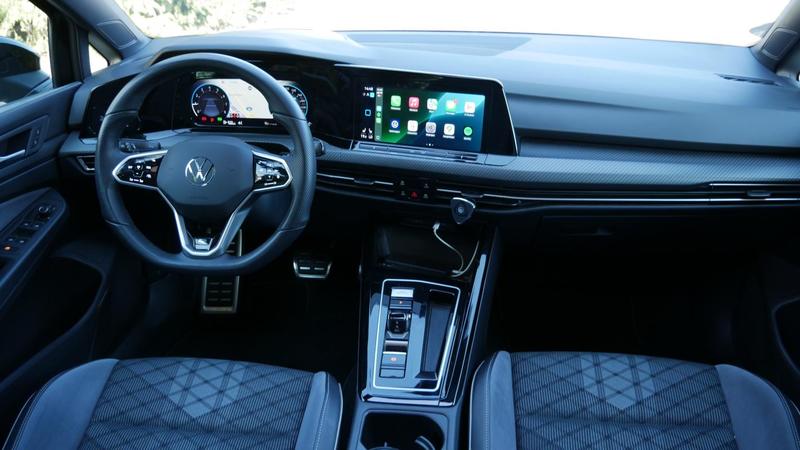 Volkswagen Golf VIII 1.5 Etsi Opf 150ch R-Line Dsg7