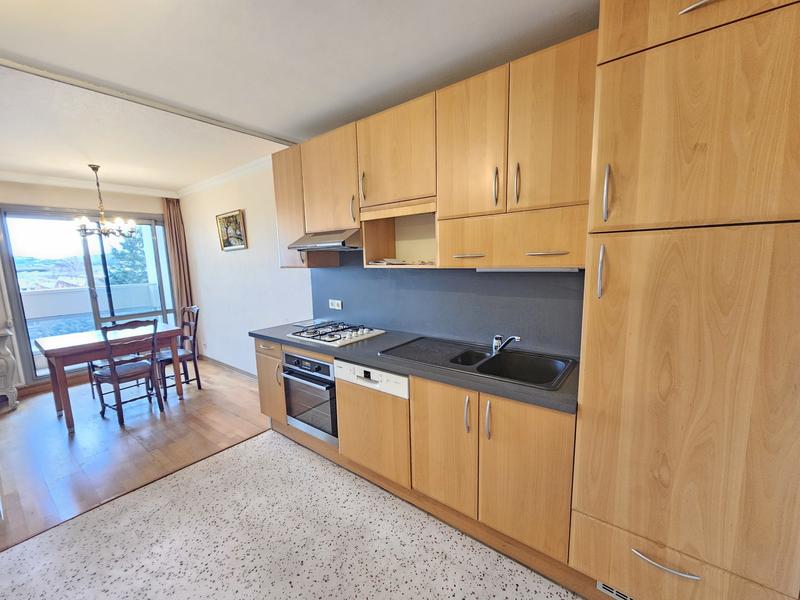 Appartement - 66 m² - 3 pièces