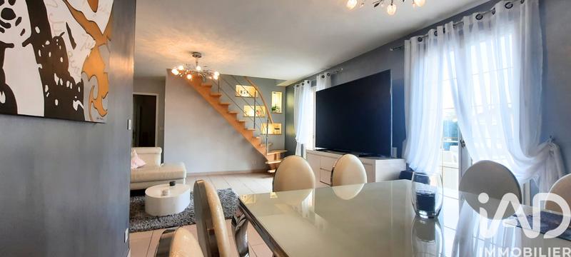 Maison - 170 m² - 8 pièces