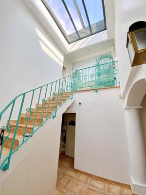 Maison - 200 m² - 6 pièces