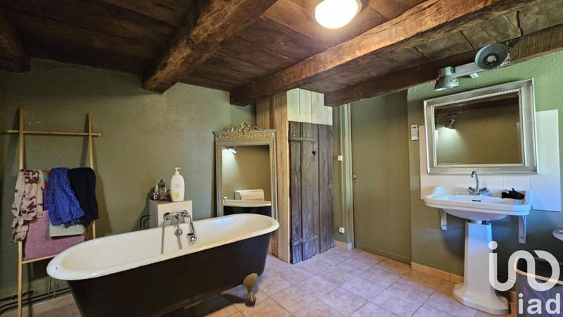 Maison de village - 189 m² - 6 pièces