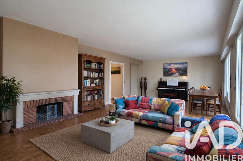 Appartement - 163 m² - 6 pièces