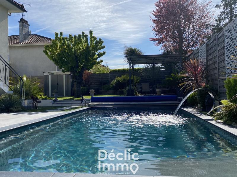 Maison - 147 m² - 6 pièces