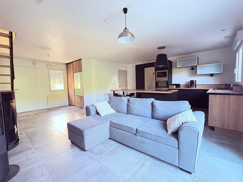 Maison - 115 m² - 6 pièces