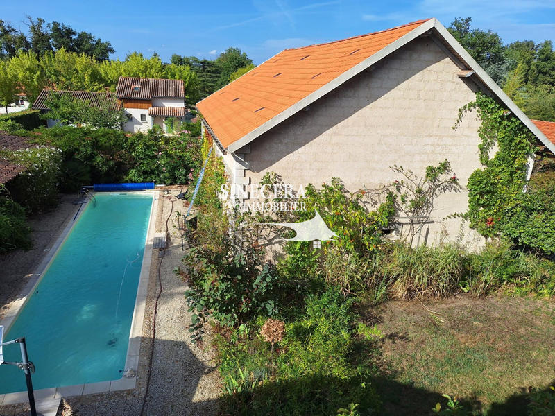 Maison - 170 m² - 7 pièces