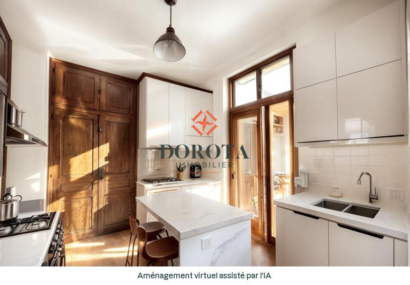 Maison - 300 m² - 6 pièces