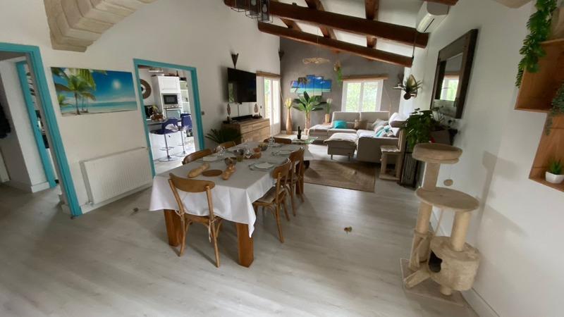 Maison - 174 m² - 8 pièces