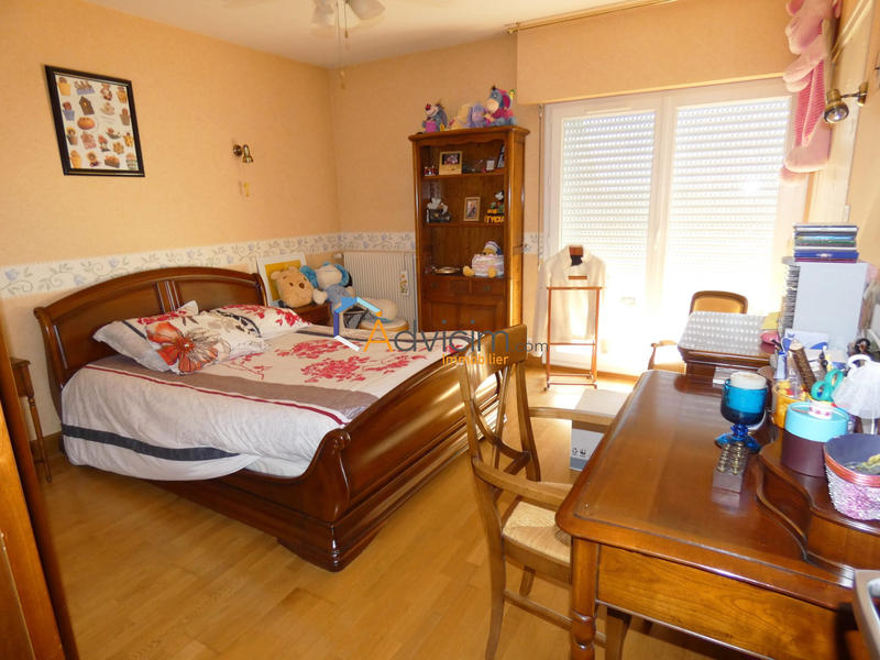 Maison - 226 m² - 7 pièces