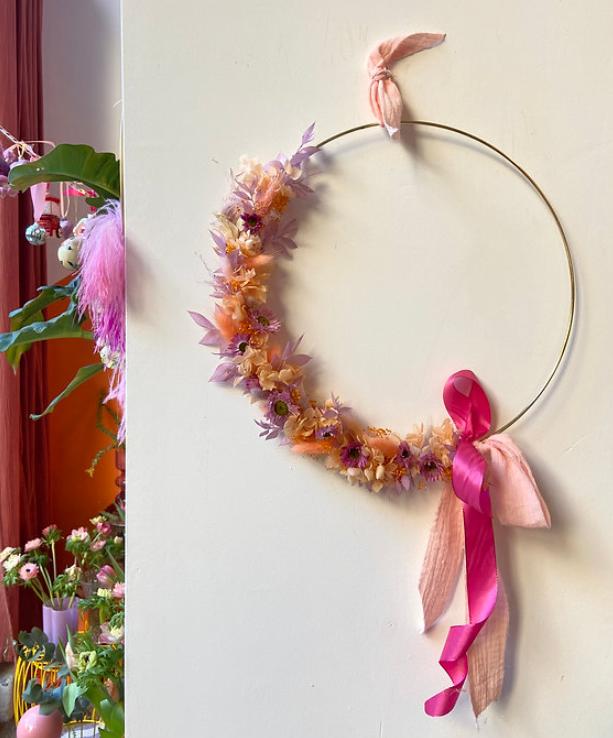 Atelier Couronne murale en fleurs séchées chez Deflorette