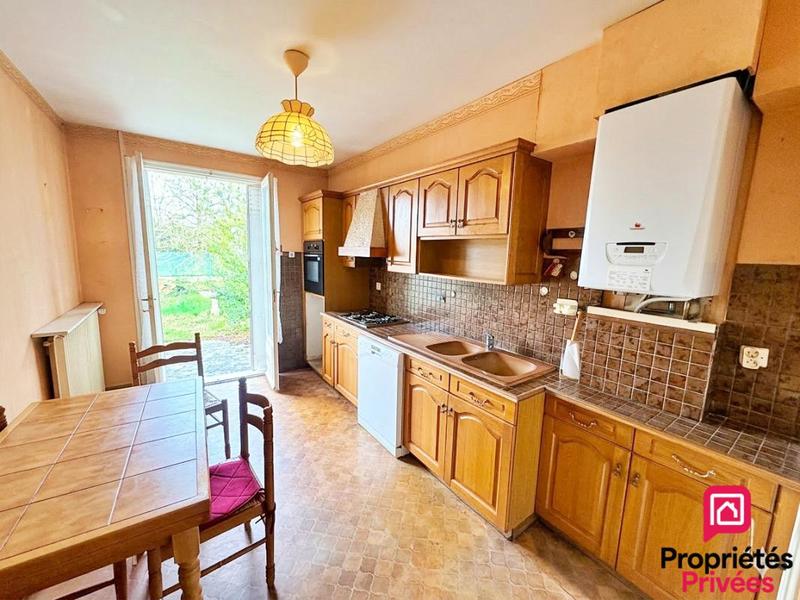 Maison - 98 m² - 5 pièces