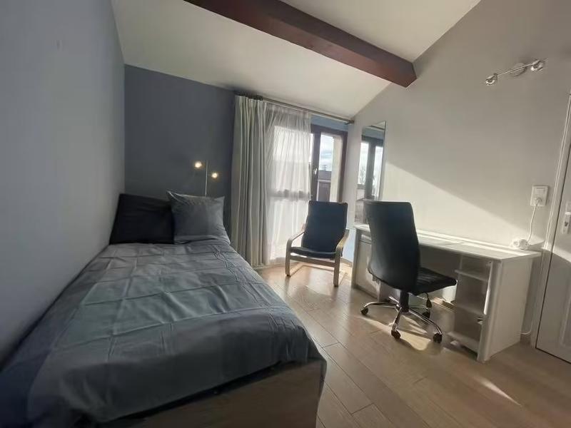 Maison - 123 m² - 7 pièces