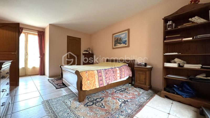 Maison de ville - 210 m² - 7 pièces