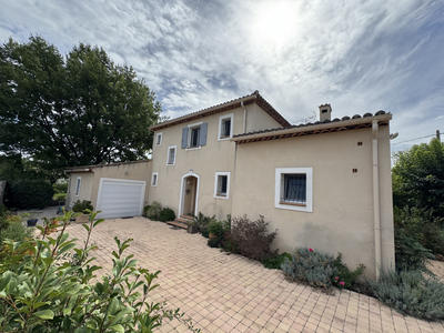 Maison - 152 m² - 6 pièces